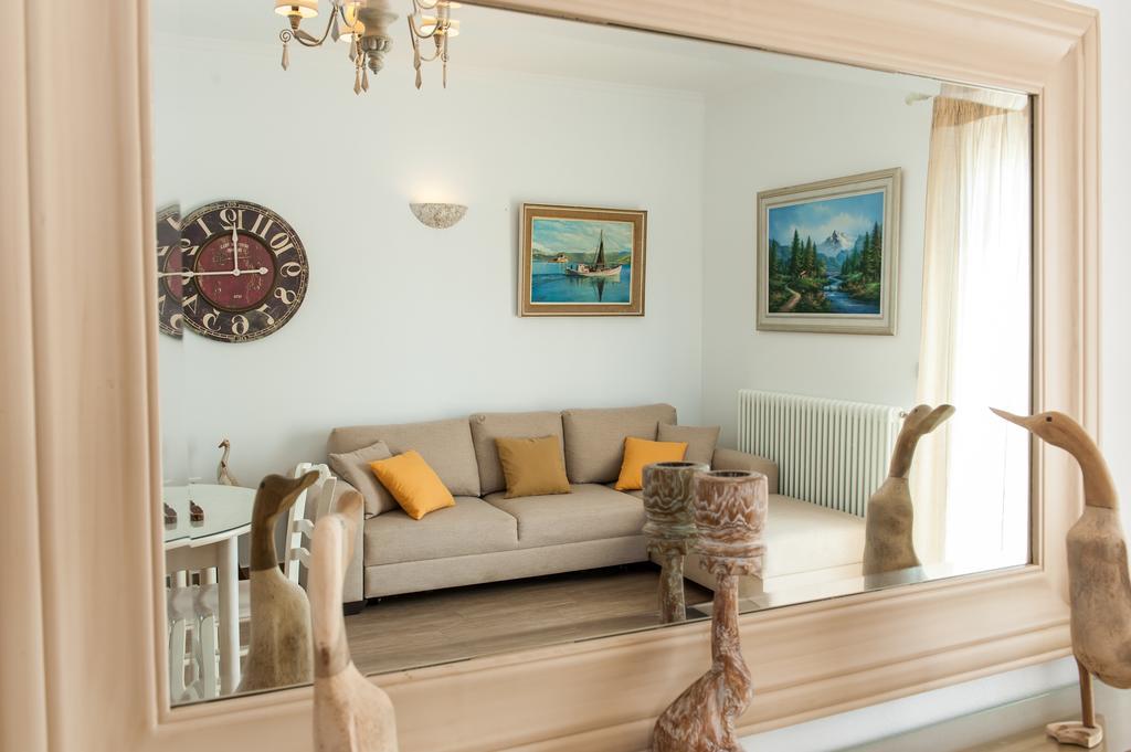 Panos Apartment Naousa Экстерьер фото