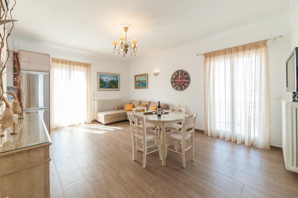 Panos Apartment Naousa Экстерьер фото