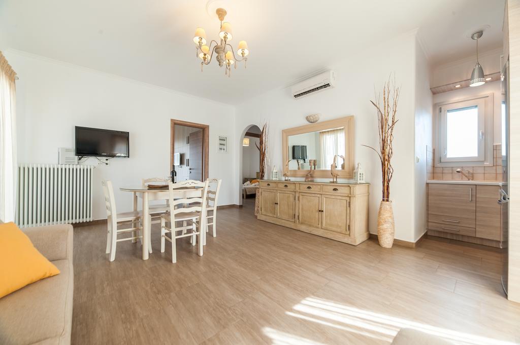 Panos Apartment Naousa Экстерьер фото