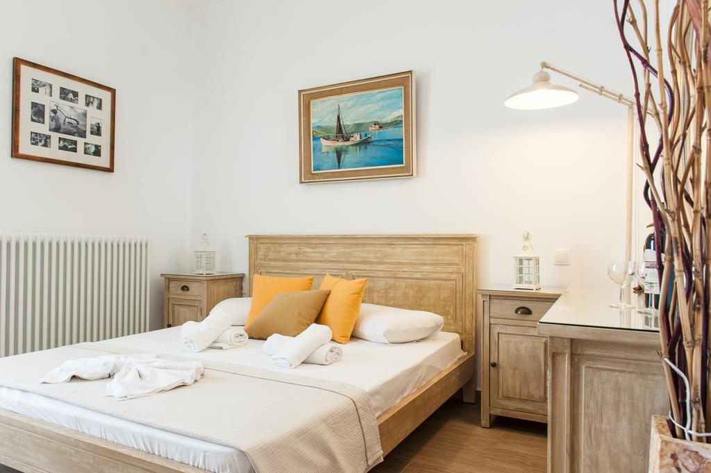 Panos Apartment Naousa Экстерьер фото
